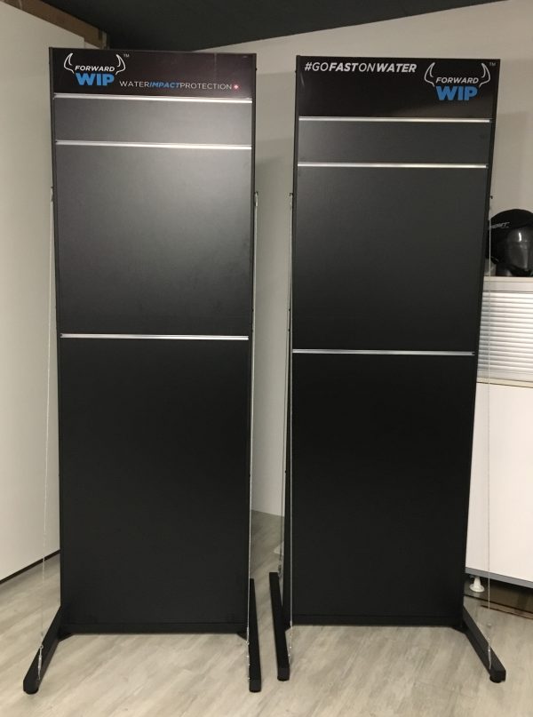 2M HIGH SHOP DISPLAY WITH SLOT WALLS – Image 2